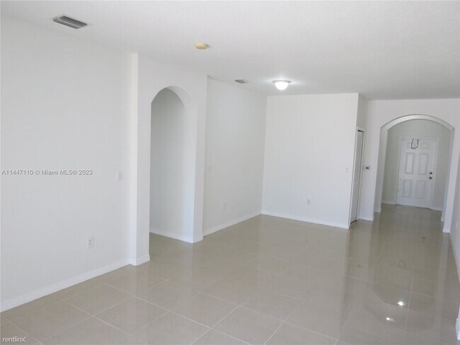 Foto del edificio - 3 br, 2 bath House - 22527 SW 102nd Path