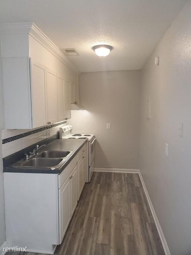 1 br, 1 bath - 1808 Chapel Hill Rd Apt B4 - 1 br, 1 bath  - 1808 Chapel Hill Rd Apt B4