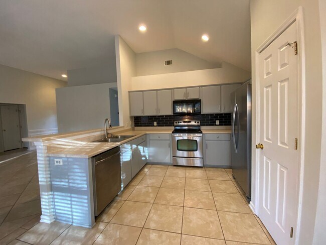 Foto del edificio - 3 bedroom 2 bath house in Berwick