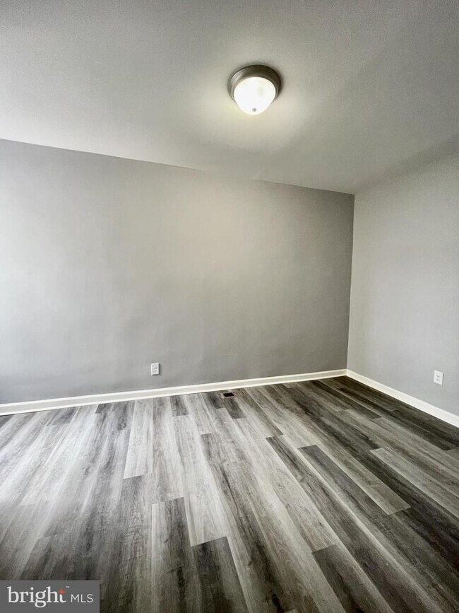 Foto del edificio - 5134 Funston St
