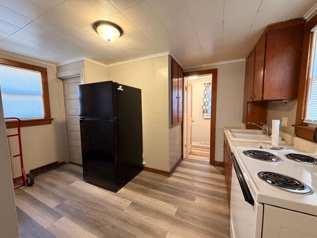 Foto del edificio - The perfect 1 bedroom house! $675