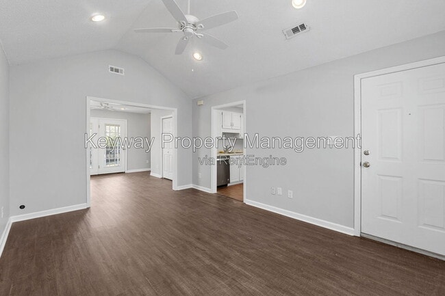 Building Photo - 18 Fowkewood Ct