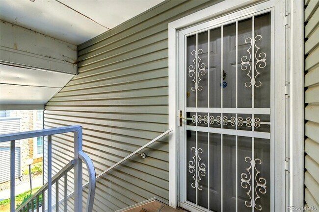 Foto del edificio - 922 S Walden St