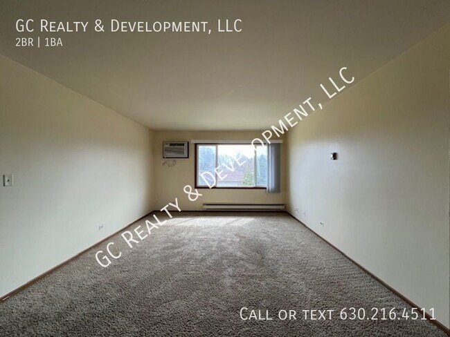 Building Photo - ***HUNTLEY / 2 BDRM / APPL INCL / COIN LAU...