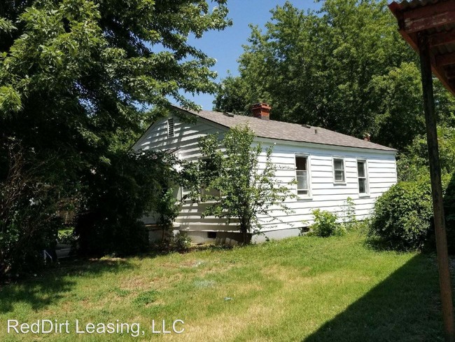 Building Photo - 2 br, 1 bath House - 1828 Elm Drive