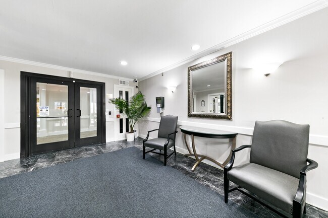 Foto del edificio - 361 N Post Oak Ln