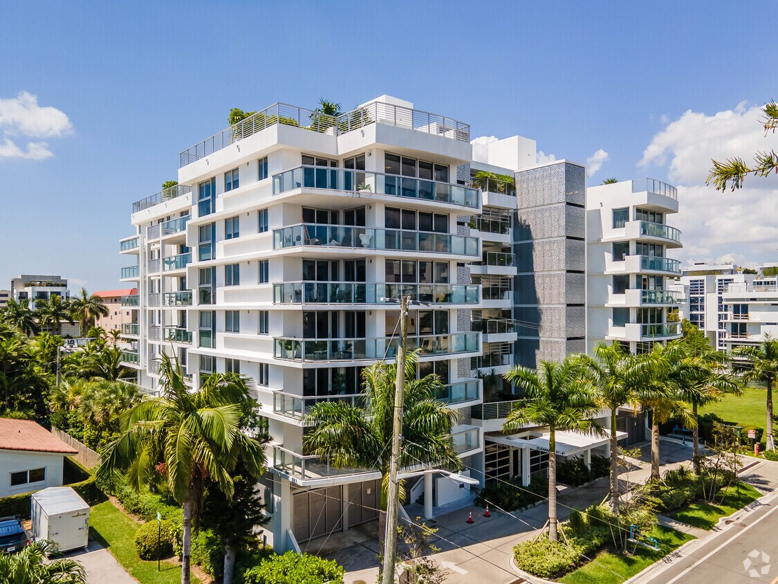 Primary Photo - Bay Harbor ONE
