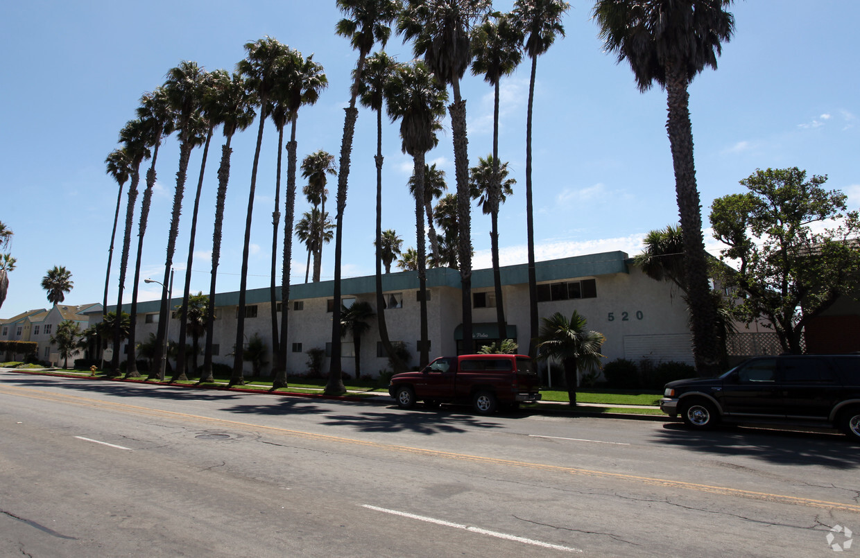 Building Photo - The Palms