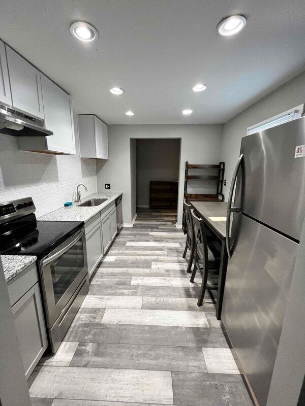 Foto del edificio - 3914 Riverview Ave
