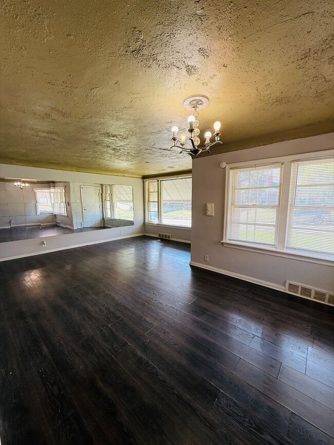 Building Photo - 3826 Melba Pl