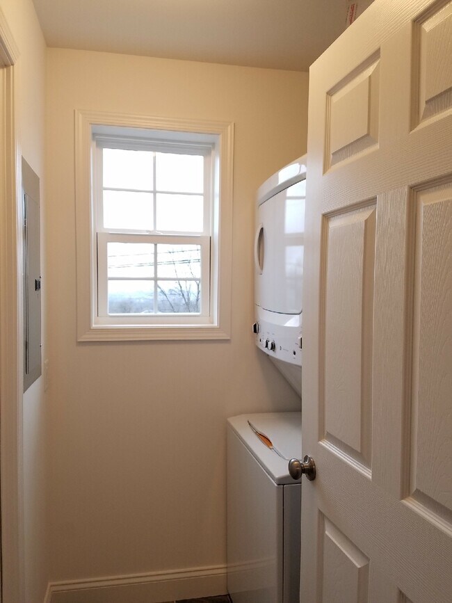 Foto del edificio - Hummelstown, 2 Bedroom 2 Bath Garden Home!