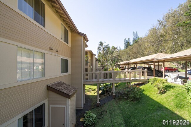 Building Photo - 3bd, 2 ba, 2 parking condo at Launani Valley, Mililani