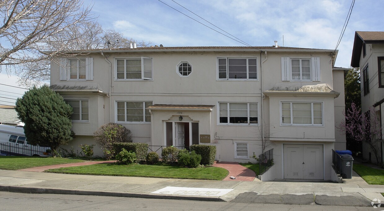 Primary Photo - 1320 Union St