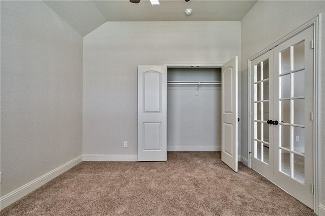 Building Photo - 917 McGehee