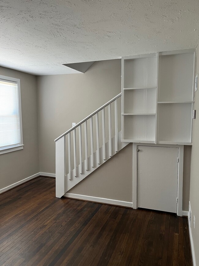 Building Photo - 2807 Iverson St