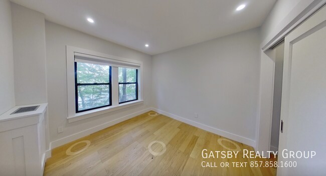 Foto del edificio - 124 Highland Ave