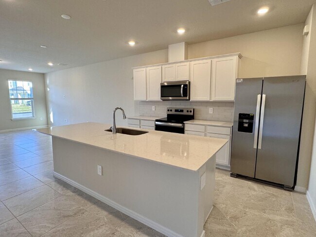 Foto del edificio - Brand New Townhome in Kissimmee, FL – $2,2...