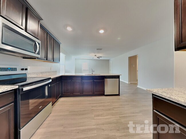 Building Photo - 2918 Gastonian Mills