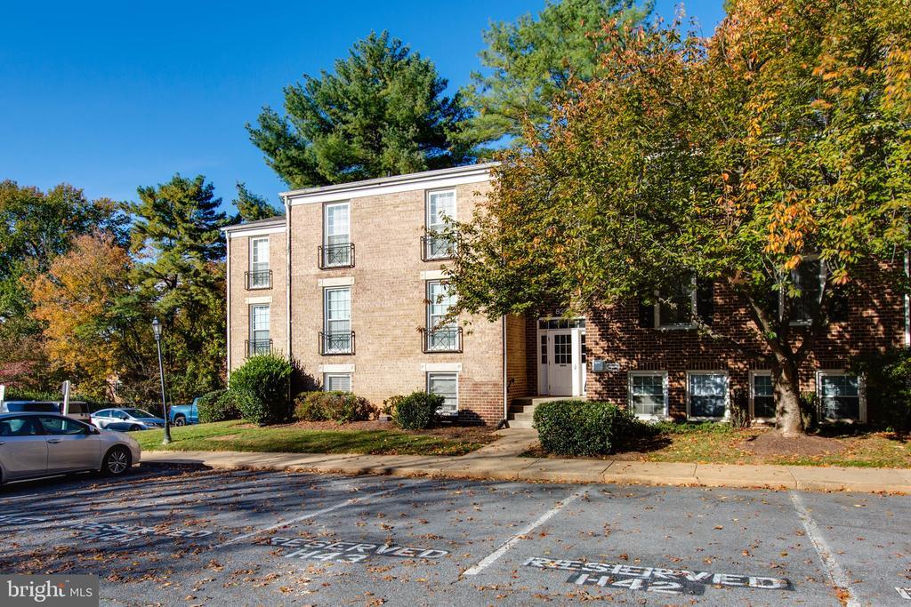 Foto principal - 822 Quince Orchard Blvd