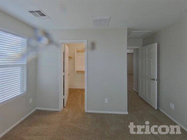 Foto del edificio - 4804 W Leodra Ln