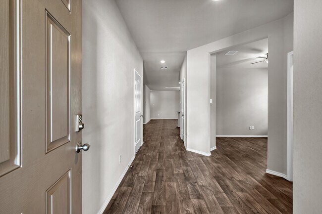 Foto del edificio - 11331 Dawn Beach Ln