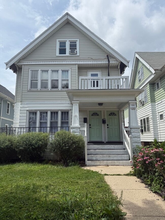 Building Photo - 1245-1245 N 46th St
