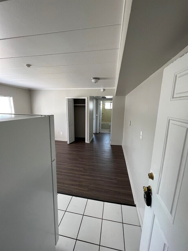 Foto del edificio - 6311 6353 Middlebelt Rd