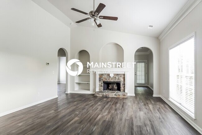 Foto del edificio - 3 Bedroom Pet-Friendly Home in BESSEMER, AL with Main Street Renewal