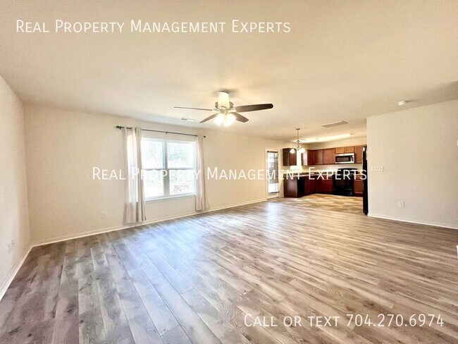 Foto del edificio - 1840 Juniper Dr