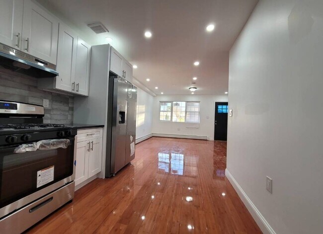 Foto del edificio - 119-44 165th St