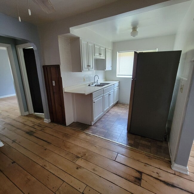 Building Photo - 1102 Egan Ct