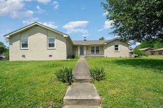 Building Photo - 3817 Augusta Dr