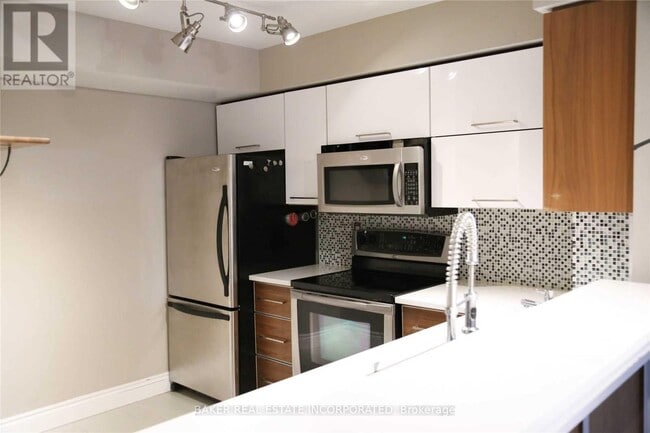 Photo du bâtiment - 300 Balliol St