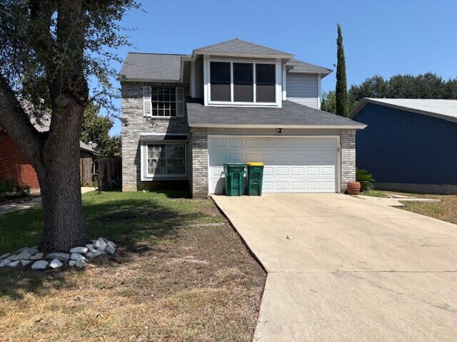 Primary Photo - Cimarron 4 Bedroom Home Less Than 5 Minute...