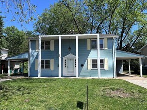 Building Photo - 208 Howard Dr