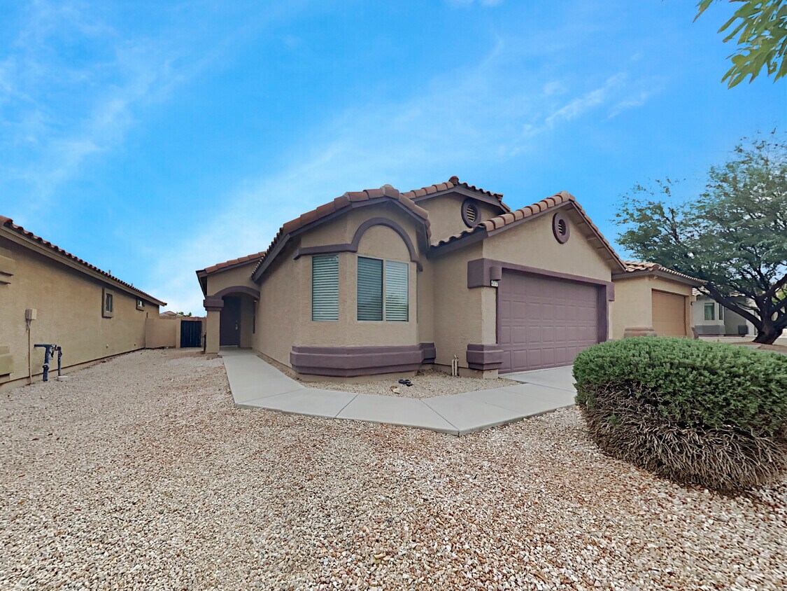 417 W Calle Franja Verde House Rental in Sahuarita, AZ