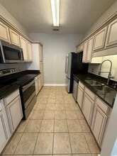 Building Photo - 213 Wando River Rd Building Photo - 213 Wando River Rd