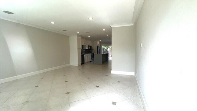 Foto del edificio - 1917 NE 3rd St