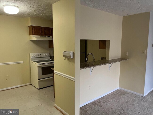 Foto del edificio - 11510 Little Patuxent Pkwy