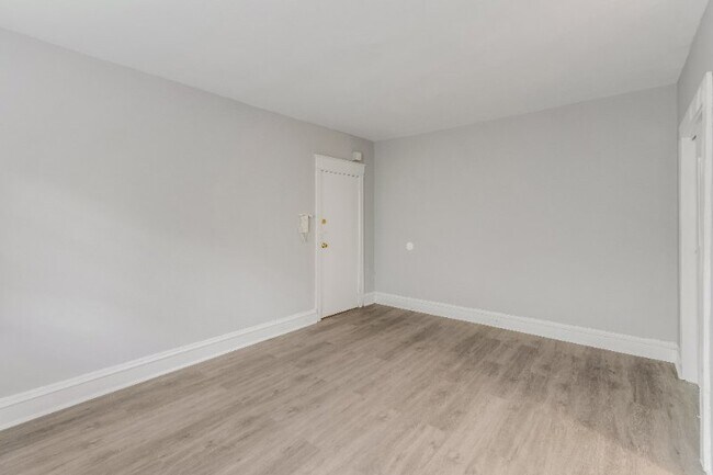 Foto del edificio - 7057 Cresheim Rd