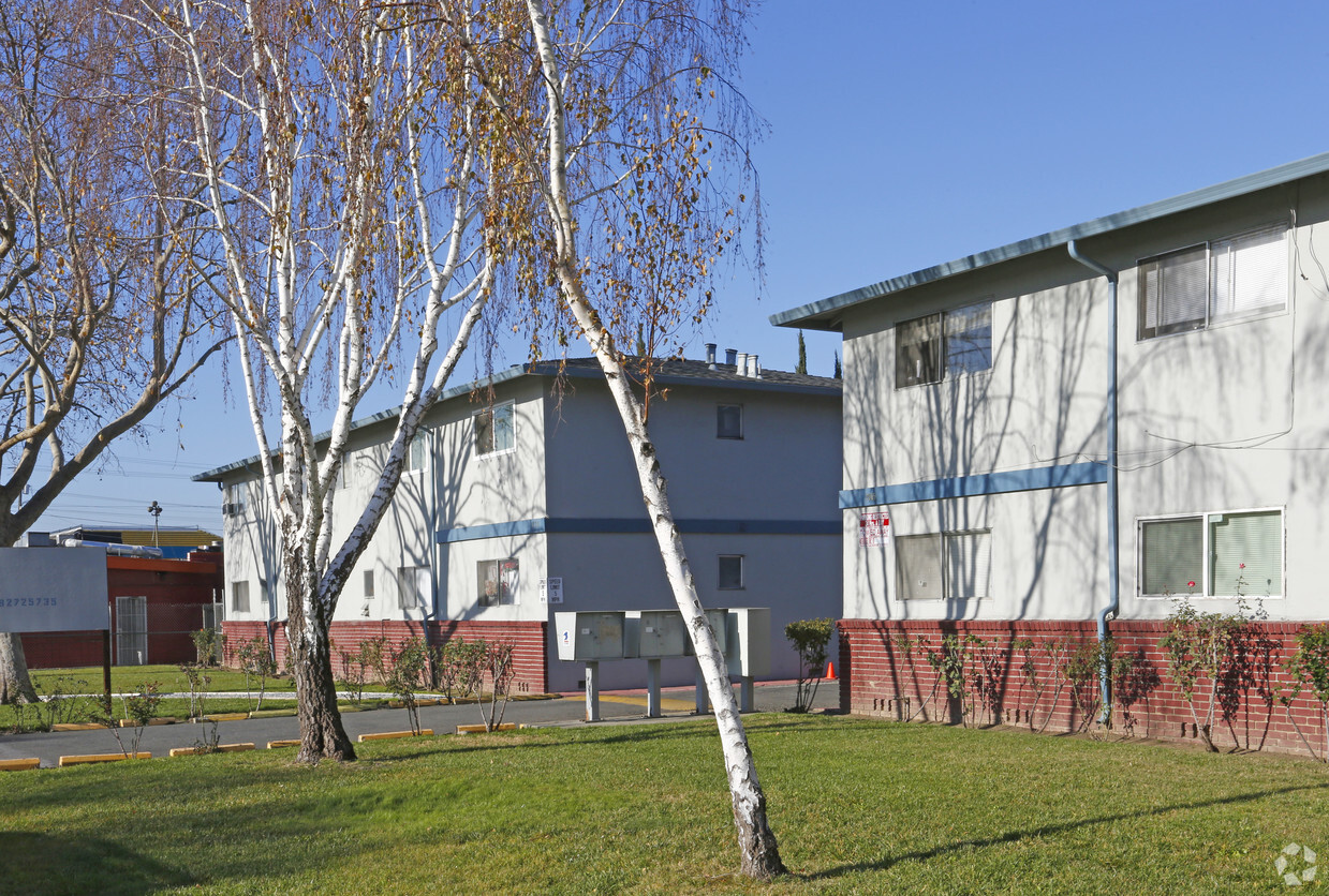 Foto del edificio - McKee Apartments