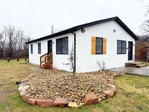 Building Photo - 4191 IL-162