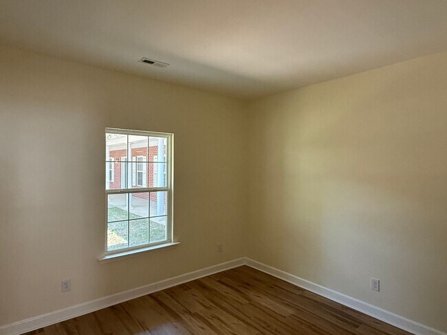 Foto del edificio - 7045 Somerset Springs Dr
