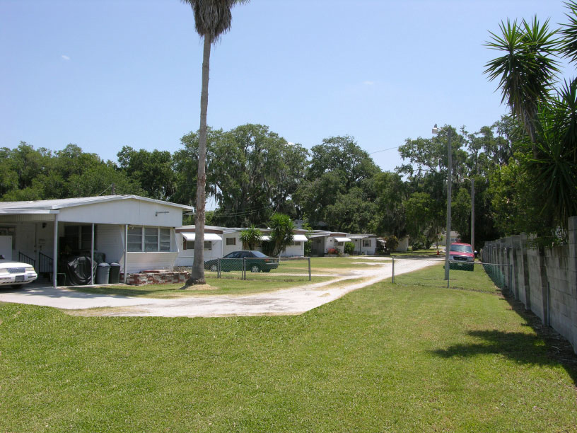 Primary Photo - Lake Bonnie Mobile Home Park