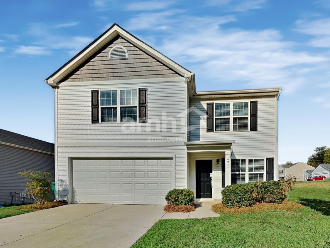 Foto principal - 4984 Mount Hope Dr