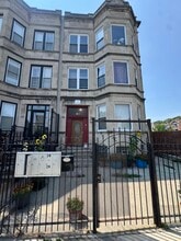 Building Photo - 1106 S Francisco Ave