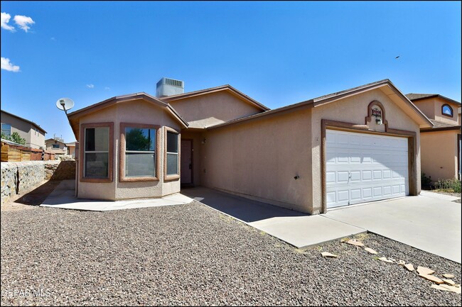 Foto del edificio - 11613 Ochre Bluff Ln