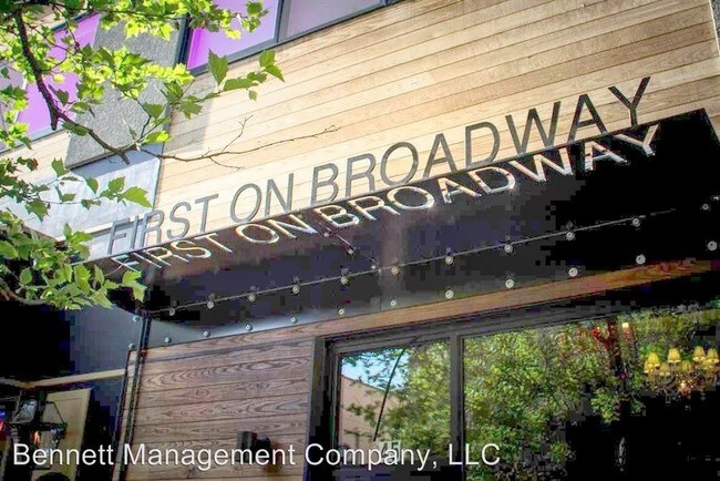 Foto del edificio - 45 W Broadway