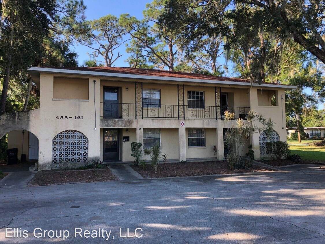 2 br, 1 bath House 459 Knox McRae Dr. House Rental in Titusville