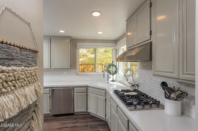 Building Photo - 5159 Churchwood Dr